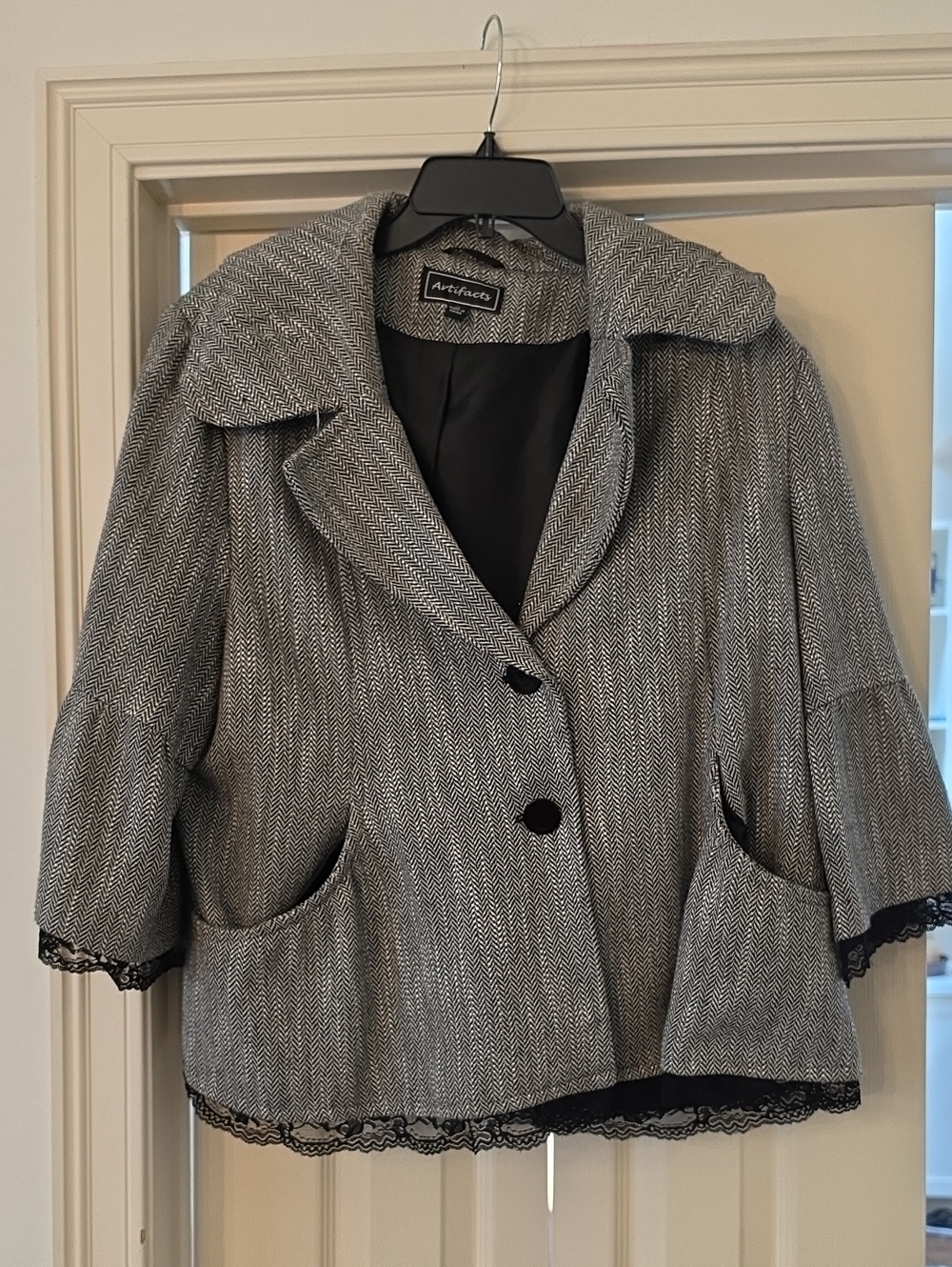 Artifacts Women's Gray Herringbone Lace-Trim Blazer